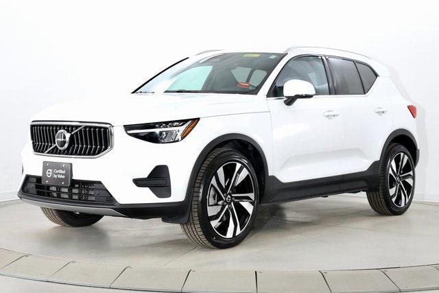 used 2025 Volvo XC40 car, priced at $28,890