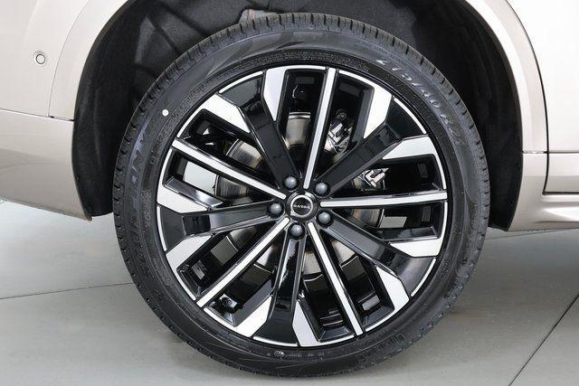 new 2026 Volvo XC90 car, priced at $76,855