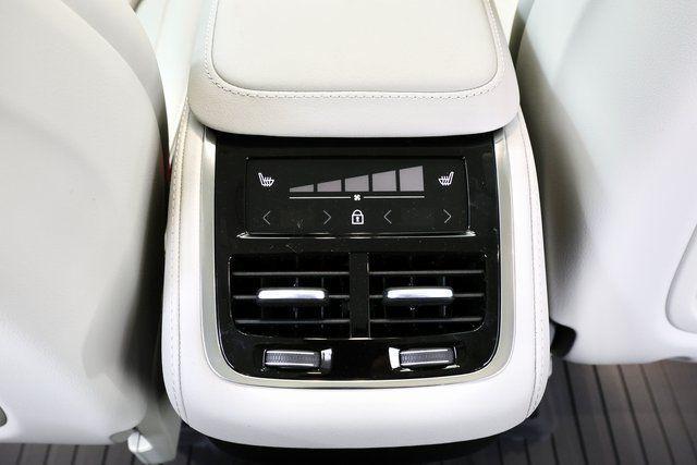 new 2026 Volvo XC90 car, priced at $76,855