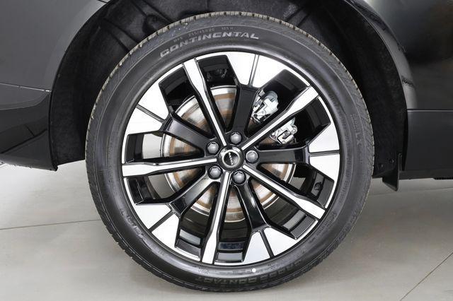 new 2026 Volvo XC60 Plug-In Hybrid car, priced at $67,984