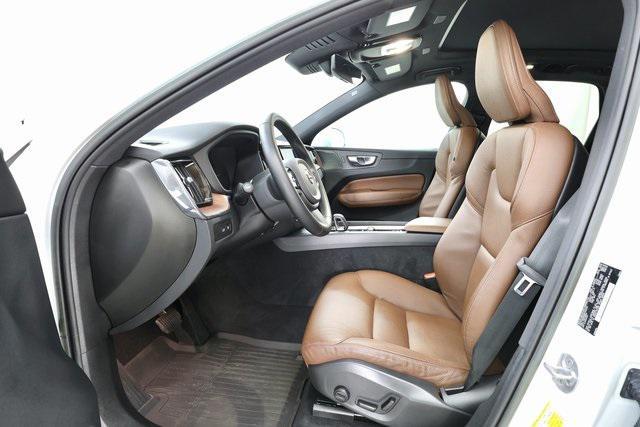 used 2023 Volvo XC60 Recharge Plug-In Hybrid car, priced at $40,990