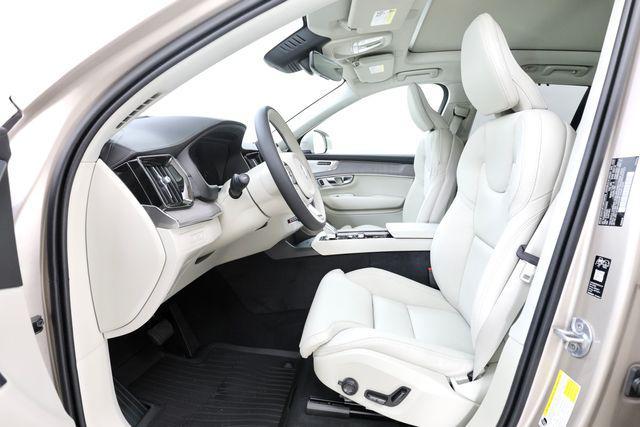 new 2026 Volvo XC90 Plug-In Hybrid car, priced at $87,905