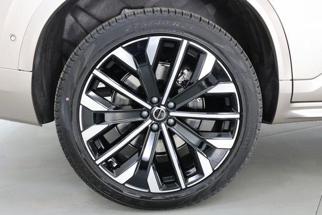 new 2026 Volvo XC90 Plug-In Hybrid car, priced at $87,905