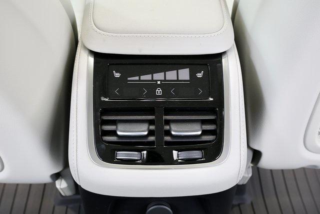 new 2026 Volvo XC90 Plug-In Hybrid car, priced at $84,130