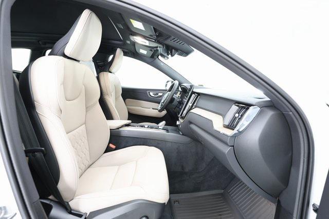 new 2026 Volvo XC60 car, priced at $56,035