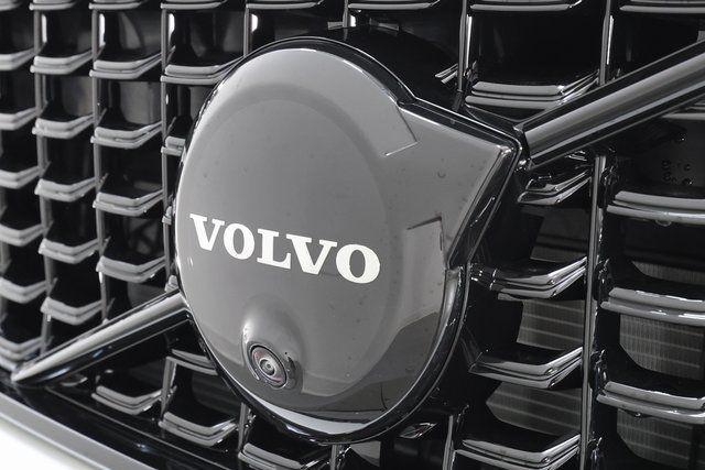 new 2026 Volvo XC40 car, priced at $46,850