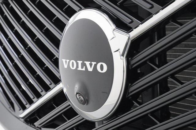 new 2026 Volvo XC60 car, priced at $55,985