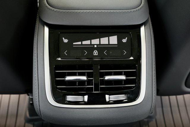 new 2026 Volvo XC90 car, priced at $71,655