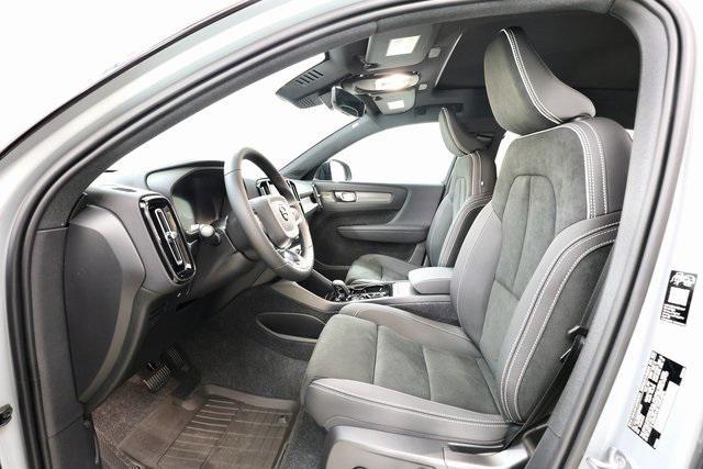 new 2026 Volvo XC40 car, priced at $51,570