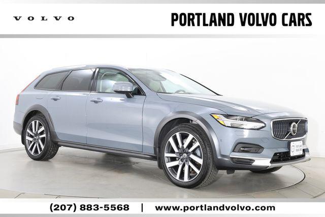used 2022 Volvo V90 Cross Country car, priced at $32,689
