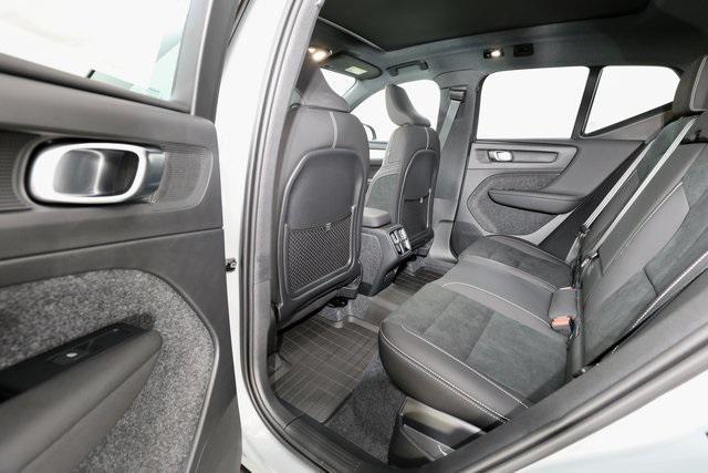 new 2026 Volvo XC40 car, priced at $55,070