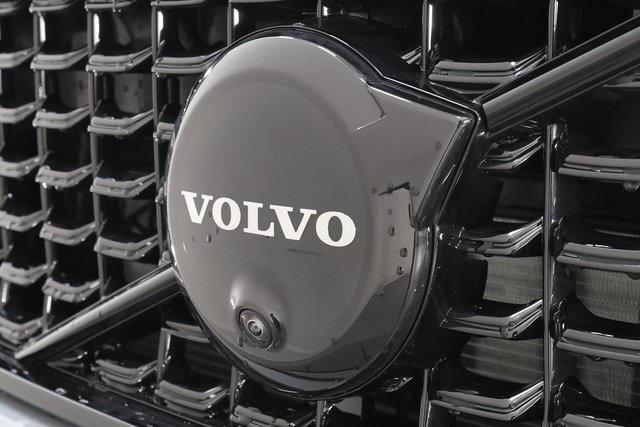 new 2026 Volvo XC40 car, priced at $55,070