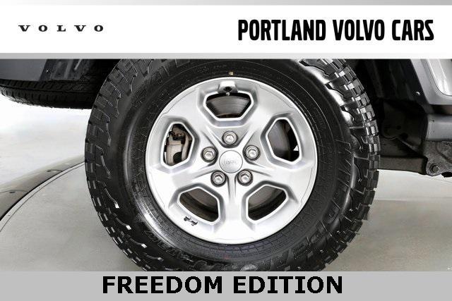 used 2021 Jeep Gladiator car, priced at $27,490