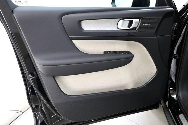 new 2026 Volvo XC40 car, priced at $51,894