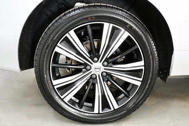 used 2023 Volvo XC60 car, priced at $35,990