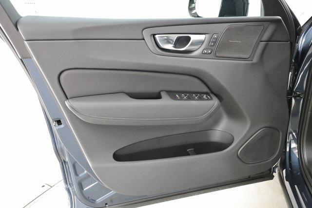 new 2026 Volvo XC60 car, priced at $56,360