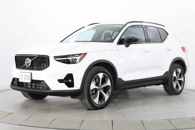 new 2026 Volvo XC40 car, priced at $47,760