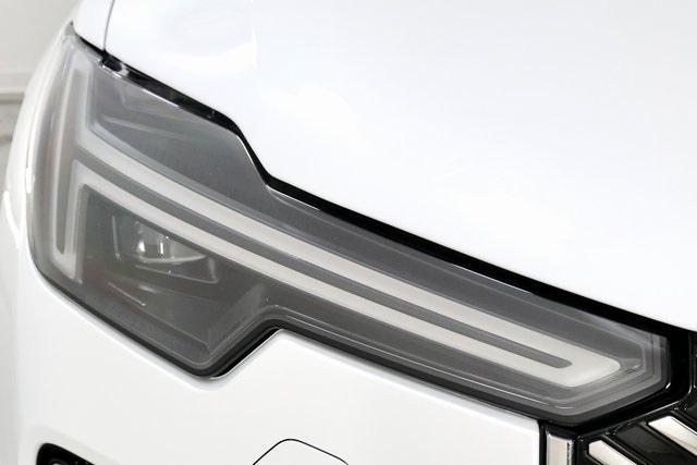 new 2026 Volvo XC90 car, priced at $71,770