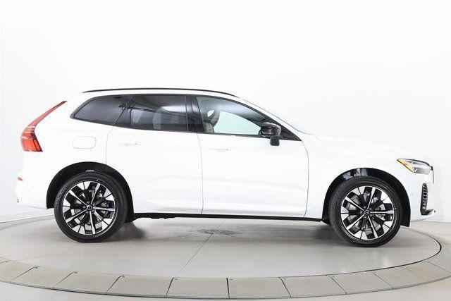 new 2026 Volvo XC60 Plug-In Hybrid car, priced at $66,905