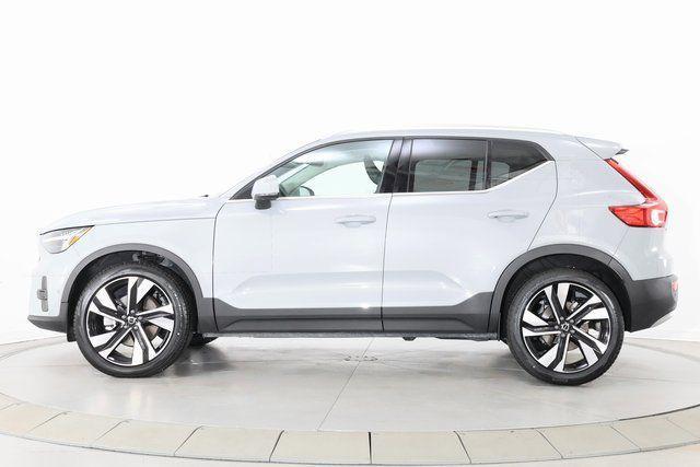 used 2024 Volvo XC40 car, priced at $31,990