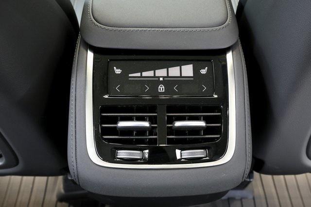 new 2026 Volvo XC90 car, priced at $76,355