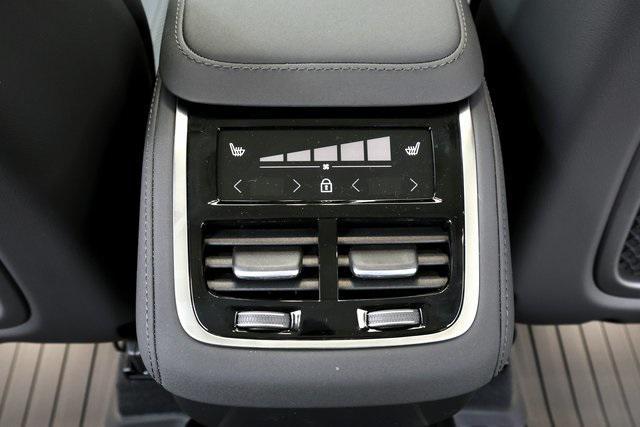 new 2026 Volvo XC90 car, priced at $69,330