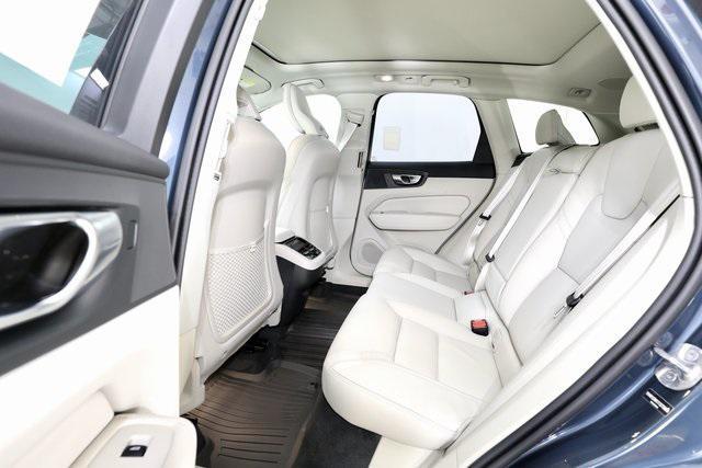 new 2026 Volvo XC60 car, priced at $61,935