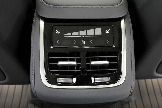 new 2026 Volvo XC90 car, priced at $66,030