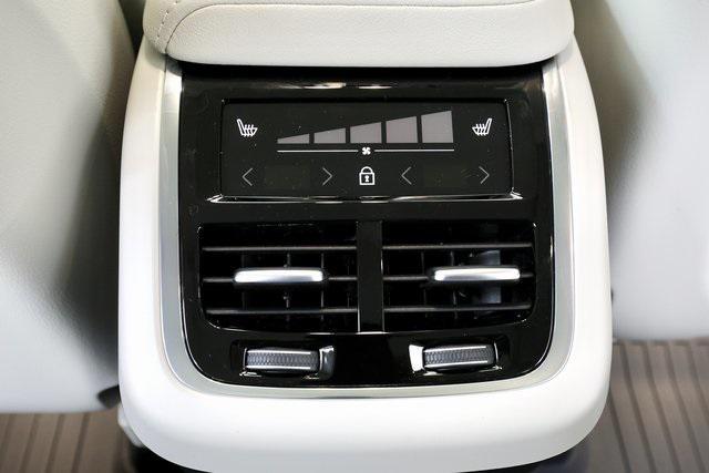 new 2026 Volvo XC60 car, priced at $64,440