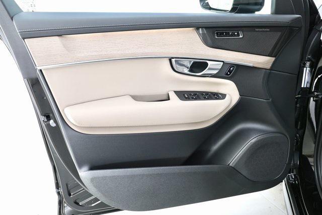 new 2026 Volvo XC90 car, priced at $67,200