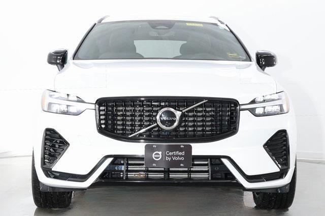used 2022 Volvo XC60 Recharge Plug-In Hybrid car, priced at $35,690
