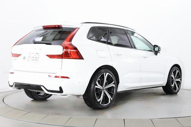used 2022 Volvo XC60 Recharge Plug-In Hybrid car, priced at $35,690