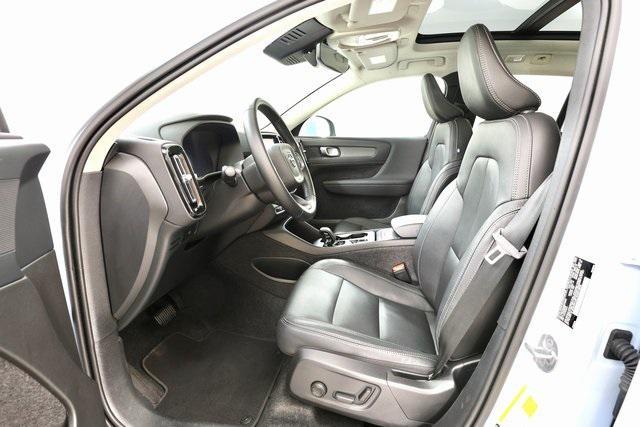 used 2025 Volvo XC40 car, priced at $29,890