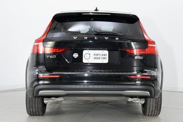 used 2024 Volvo V60 Cross Country car, priced at $35,890