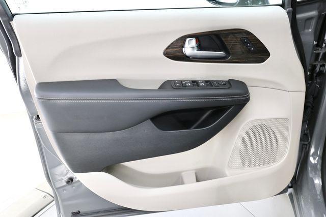 used 2023 Chrysler Pacifica car, priced at $37,990