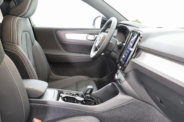new 2026 Volvo XC40 car, priced at $52,850