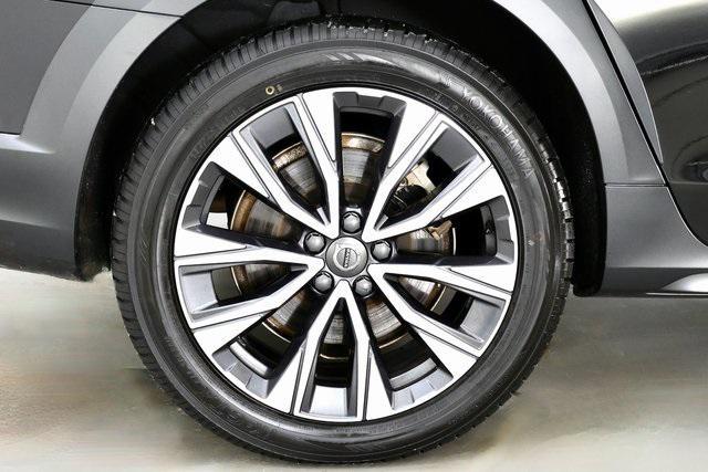 used 2024 Volvo V90 Cross Country car, priced at $44,790