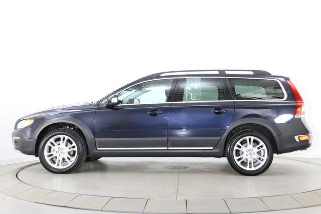 used 2016 Volvo XC70 car, priced at $29,990