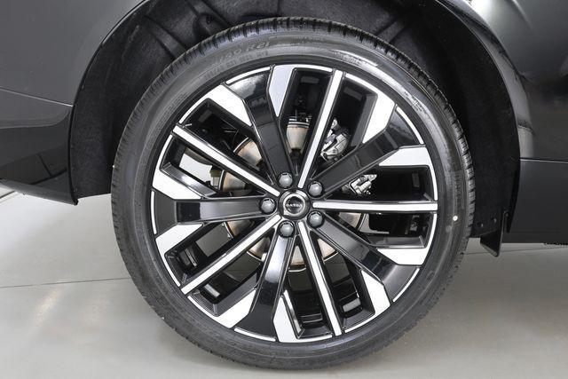 new 2026 Volvo XC60 car, priced at $61,870