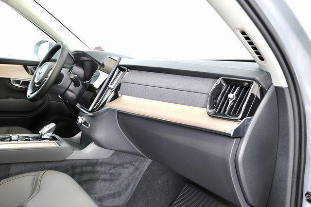 new 2026 Volvo XC90 car, priced at $69,825