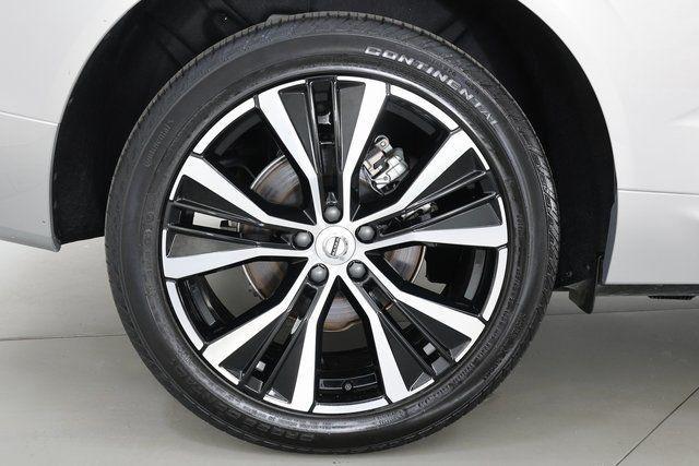 used 2025 Volvo XC60 car, priced at $38,890