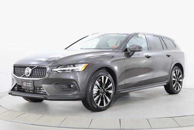 used 2025 Volvo V60 Cross Country car, priced at $37,990