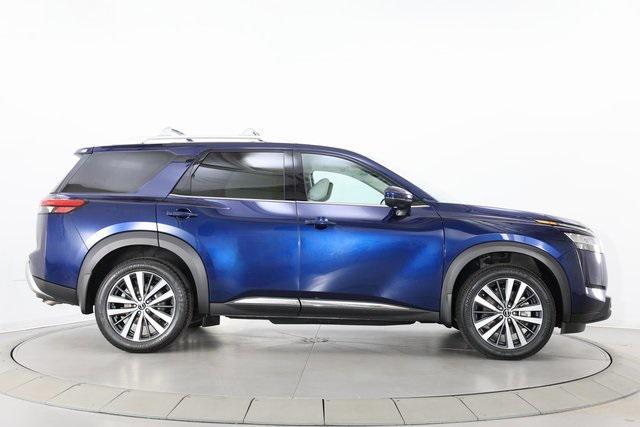 used 2022 Nissan Pathfinder car, priced at $32,790
