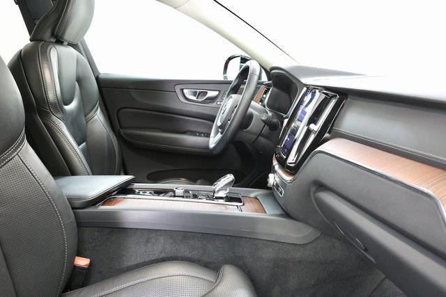 used 2023 Volvo XC60 car, priced at $38,990