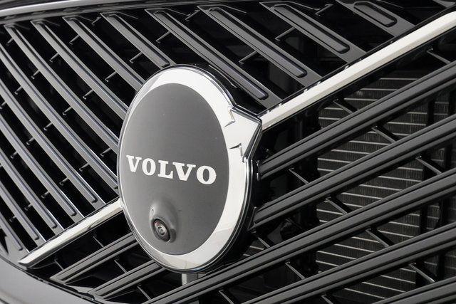 new 2026 Volvo XC60 Plug-In Hybrid car, priced at $66,785