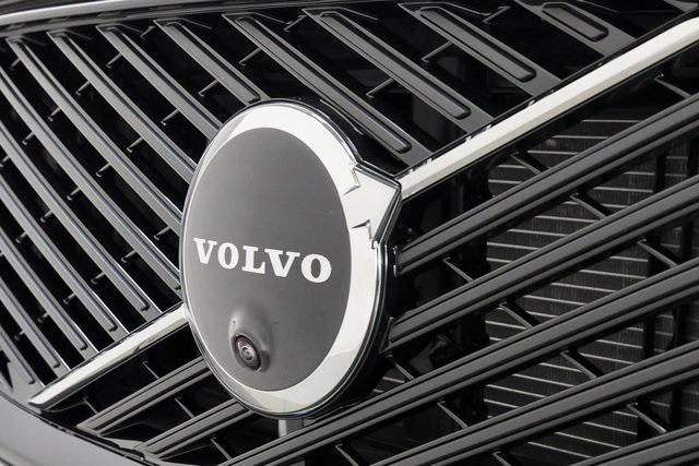 new 2026 Volvo XC60 Plug-In Hybrid car, priced at $67,285