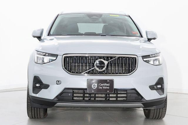 used 2025 Volvo XC40 car, priced at $35,689