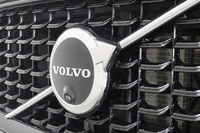 used 2025 Volvo XC60 car, priced at $39,990