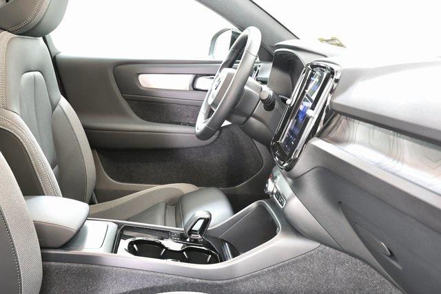 used 2023 Volvo C40 Recharge Pure Electric car, priced at $27,990