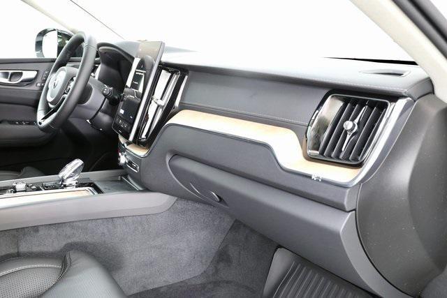 new 2026 Volvo XC60 car, priced at $62,750